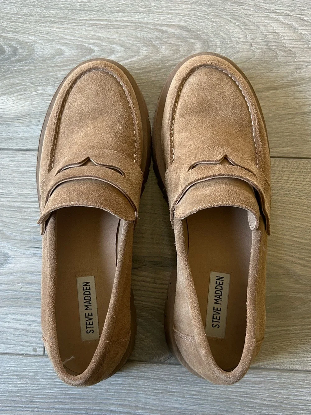 Steve Madden excellent steve